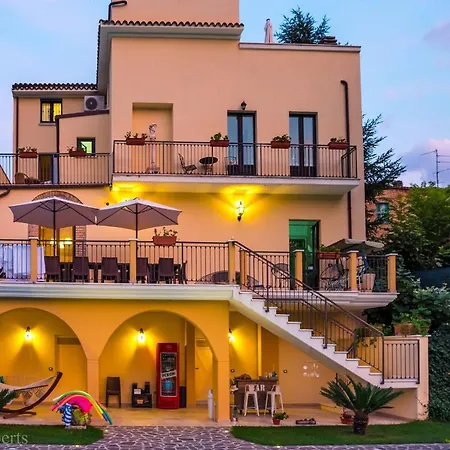 D'abruzzo Vila *